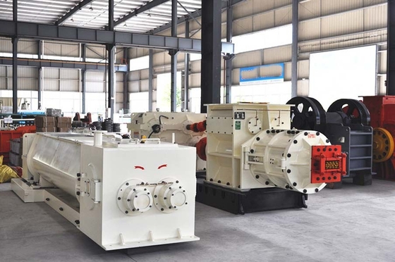 Large Vacuum Extruder Clay Brick Extrusion Machine Carbon Steel Molding Casting