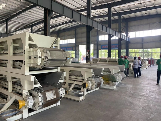 Box Feeder Machine for Shale Brick Production Line Feeding Granularity 400mm and Easy Operation