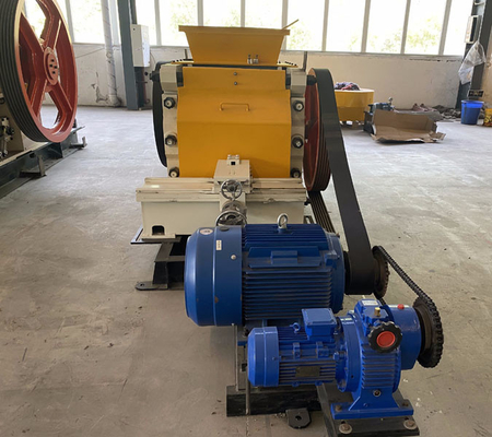 Roller Hammer Crusher Mill Equipment In Clay Production Line
