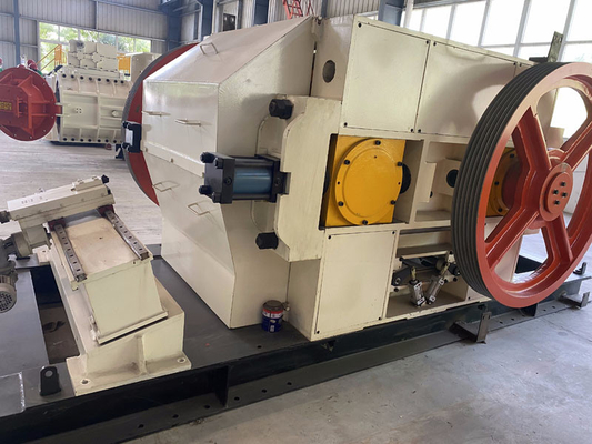 Raw Material Mine Double Roller Crusher Machine For Clay Brick Production Line