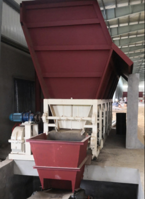 Clay Brick Plate Feeding Machine 40 - 50m3/H Capacity For Conveying Raw Materials