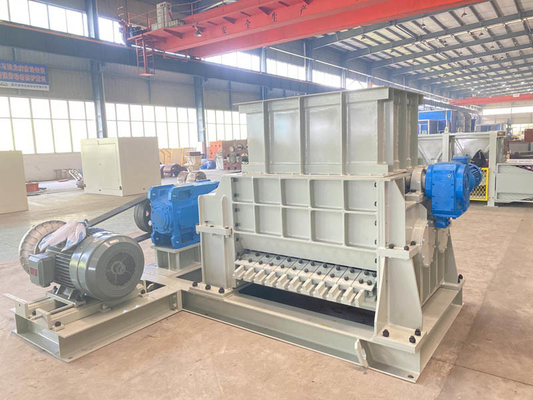 BBT AC Motor Double Toothed Roller Crusher 30 - 45m³/h Capacity