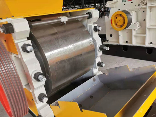 BBT Minerals Processing Equipment Double Roller Hammer Mill Crusher Customized