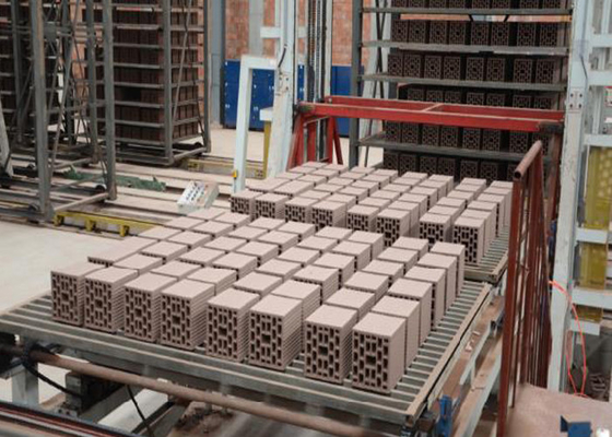Vacuum extruder in clay brick making factory moulding extruding machinery
