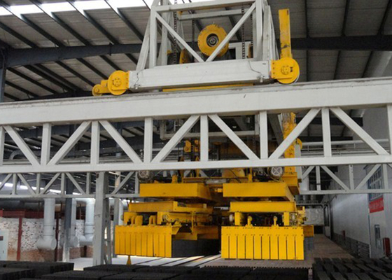 Fully Auto Clay Brick Stacking Machine For Hollow Blocks Different Capacity