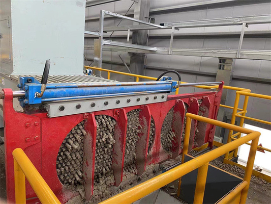 Red Bricks Blocks Mixing Machine Auto Filter Double Shaft Mixer Machinery For Clay Material