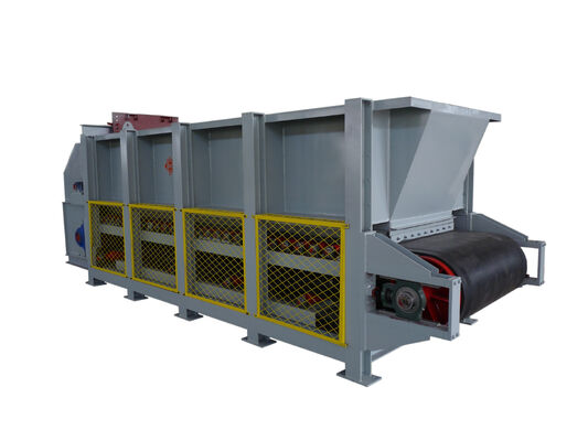 Belt type box feeder for clay brick making plant