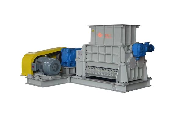 Double Toothed Roller Crusher Machine with 400mm Roller Diameter 1000mm Width and 30/22rpm Speed for Clay Brick Making