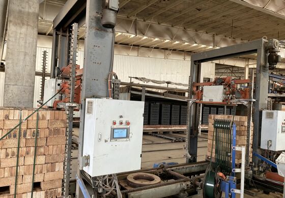 Fully Automatic Palletless Brick Unloading & Packing System for Clay Brick Production Lines